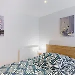 Apartamento Luxury With Sauna Orbey