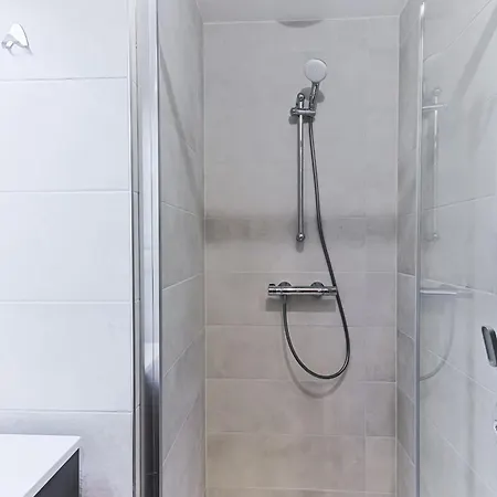Luxury With Sauna Blanc 아파트 오르베