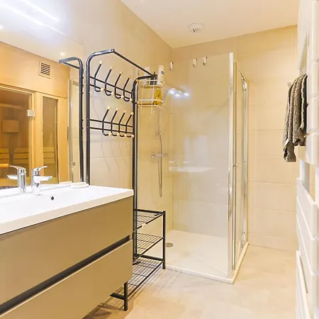 Apartment Luxury With Sauna Blanc *
