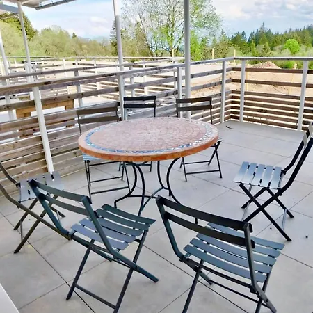 Luxury With Sauna Blanc